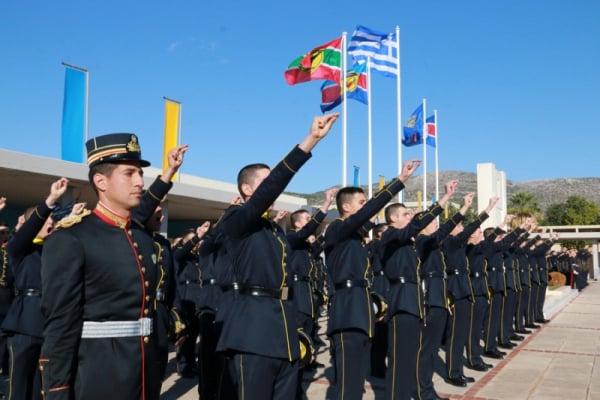 ΓΕΣ: Πρόκληση κατάταξης εισακτέων στην Στρατιωτική Σχολή Ευελπίδων και τη ΣΜΥ