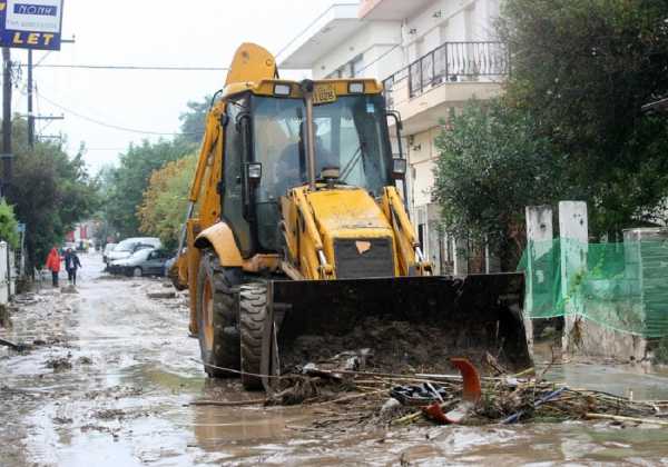 Κατέρρευσε γέφυρα στην Κόνιτσα από τις βροχοπτώσεις