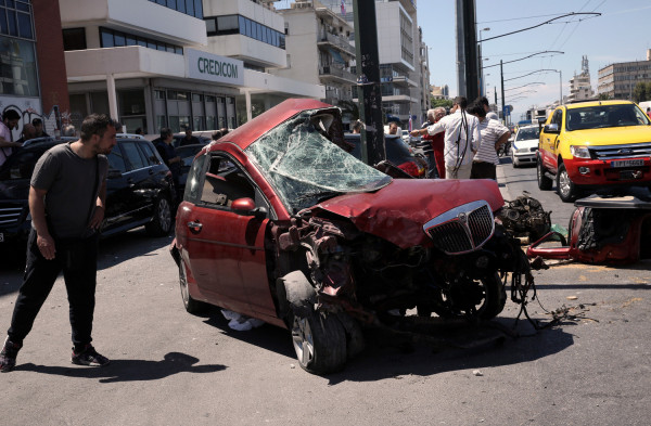 Τραγικός απολογισμός: 19 νεκροί και 442 τραυματίες σε τροχαία τον Ιανουάριο στην Αττική