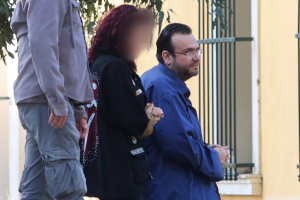 Απάτη στον ΕΦΚΑ: «Πόλεμος» ευθυνών στις απολογίες – Ο Καμπούρης δείχνει τους λογιστές και εκείνοι τον ίδιο