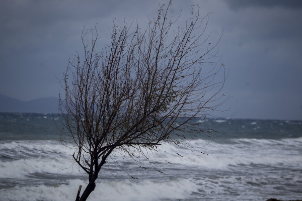 Εντυπωσιακοί νεφικοί σχηματισμοί σε Νότιο Αιγαίο και Κρητικό Πέλαγος