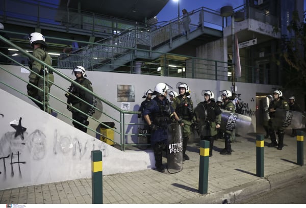 Σοβαρά επεισόδια κοντά στην Ακρόπολη, έξι συλλήψεις