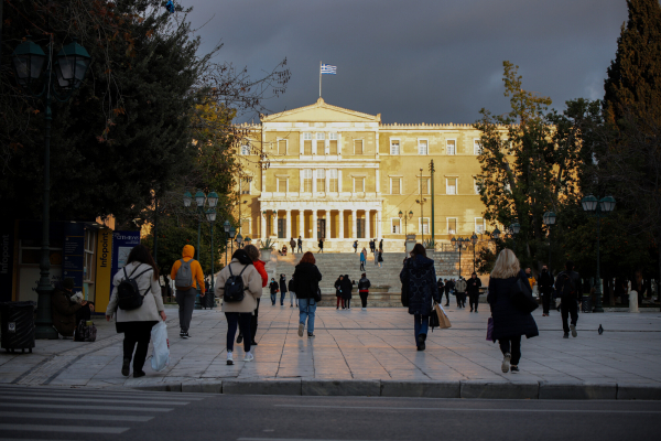 Αυτή είναι η απόφαση με τα νέα μέτρα: Τι αλλάζει σε εστίαση, λιανεμπόριο και σούπερ μάρκετ, τι ισχύει με μάσκες