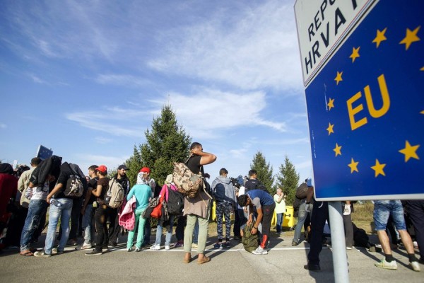 ΕΕ: Νομικές διαδικασίες κατά Πολωνίας, Ουγγαρίας και Τσεχίας διότι αρνούνται αιτούντες άσυλο