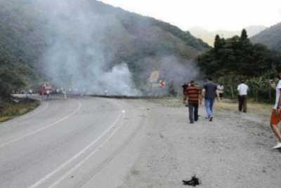 Πύραυλοι χτύπησαν θέρετρο στην Αττάλεια