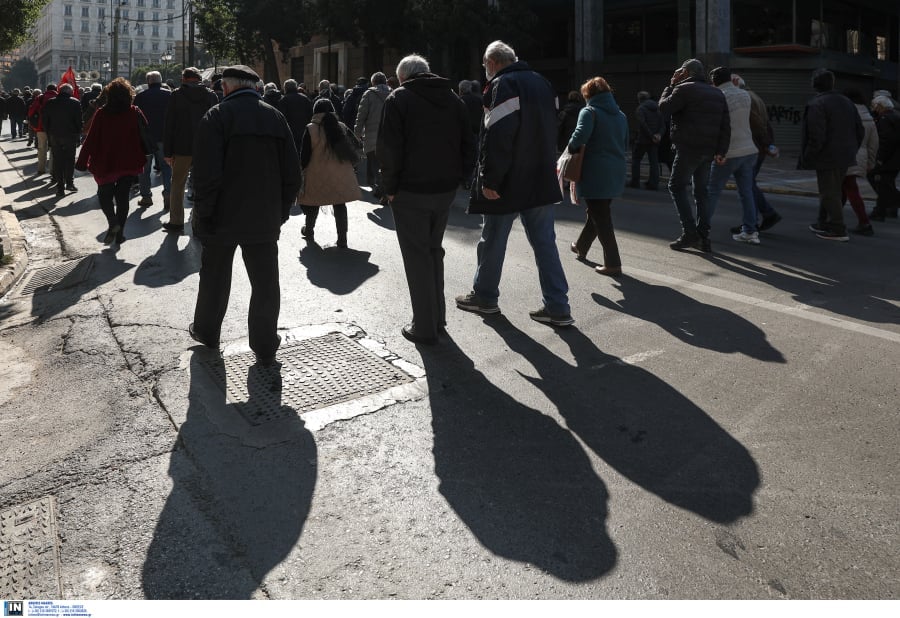 Συντάξεις: Μπόνους για όσους έχουν δεύτερη δουλειά, τι αλλάζει