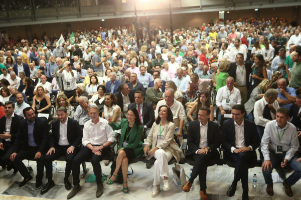 ΠΑΣΟΚ: Όλα ανοιχτά σήμερα στο debate