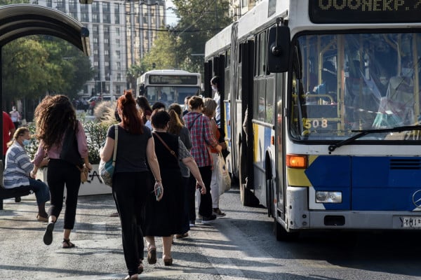 Απεργία 15/10: «Χειρόφρενο» στα λεωφορεία την ερχόμενη Πέμπτη