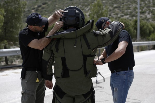 Σε ασφαλές σημείο στρατιωτικό βλήμα που βρέθηκε στο Σέιχ Σου