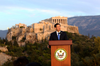 Μάρκο Ρούμπιο: «Πρώτα η Αμερική» με φόντο την Ακρόπολη - Οι αναλύσεις Reuters, WP και AP