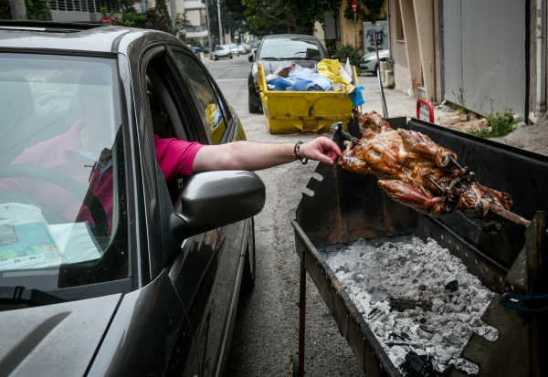 Πώς θα κάνουμε Πάσχα φέτος, τι είπε η Μίνα Γκάκα (βίντεο)