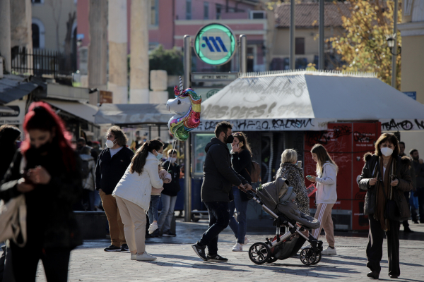 Ανησυχητική πρόβλεψη Παυλάκη: Μέχρι τον Σεπτέμβριο μπορεί να έχουμε 2-3 επιδημίες ακόμη