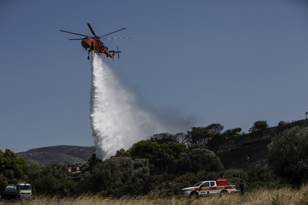 Φωτιά στο Ίλιον στο ύψος της οδού Πανοράματος