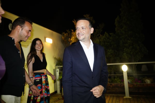 Μητσοτάκης και Κασσελάκης δεν θέλουν τον Δούκα αρχηγό του ΠΑΣΟΚ