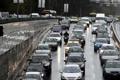 Δεσμεύθηκαν 4 αυτοκίνητα από την τελωνειακή υπηρεσία για παράνομη κυκλοφορία