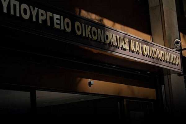 ΥΠΟΙΚ: Το κύμα φοροδιαφυγής συνεχίζεται