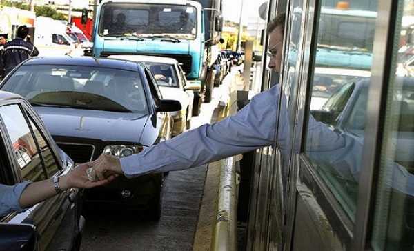 Μείωση στα διόδια και δωρεάν διέλευση στους «μη έχοντες»