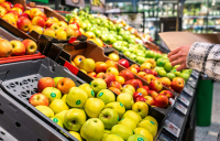 Κρίση στη Μέση Ανατολή: Πώς θωρακίζεται ο Έλληνας καταναλωτής