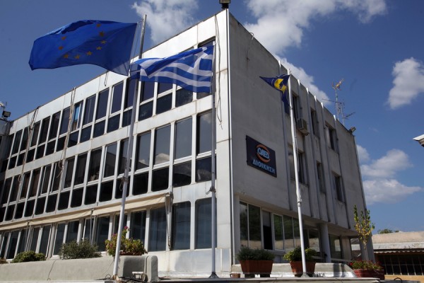 Πλεόνασμα στον ΟΑΕΔ από τον «πάγο» σε προγράμματα για ανέργους