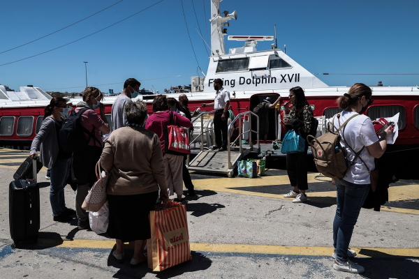 Σε ισχύ από την Πέμπτη και η ψηφιακή δήλωση υγείας για τα ταξίδια με πλοίο (βίντεο)