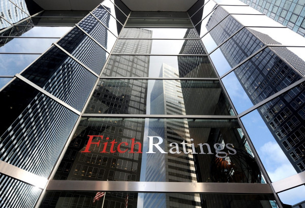 Fitch: Η νίκη της ΝΔ εδραιώνει την πολιτική σταθερότητα