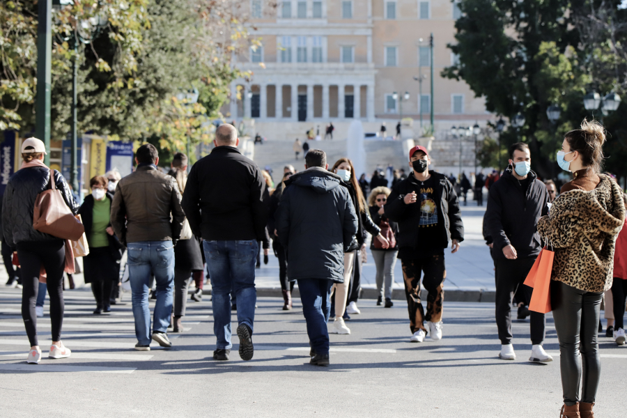 Κορονοϊός: Ένα στα τρία νέα κρούσματα στην Αττική, ο χάρτης διασποράς