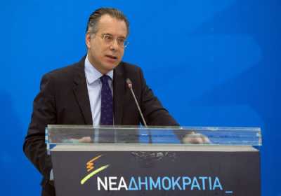 Κουμουτσάκος: Απαράδεκτο να απειλεί η Άγκυρα για συνέπειες στις διμερείς σχέσεις