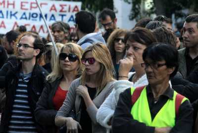 «Θερίζει» η μακροχρόνια ανεργία στην χώρα