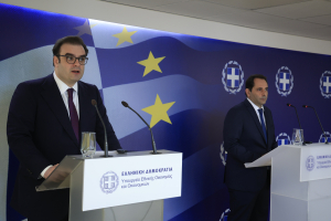 Προϋπολογισμός 2027: Στο 128,8% του ΑΕΠ το δημόσιο χρέος – Πρόωρες αποπληρωμές 12,8 δισ. ευρώ
