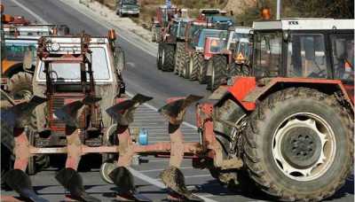 Κινητοποιήσεις και μπλόκα αγροτών σε όλη την Κρήτη