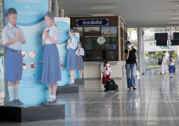 Κορoνοϊός: Φρενάρει ο ρυθμός των θανάτων στην Κίνα