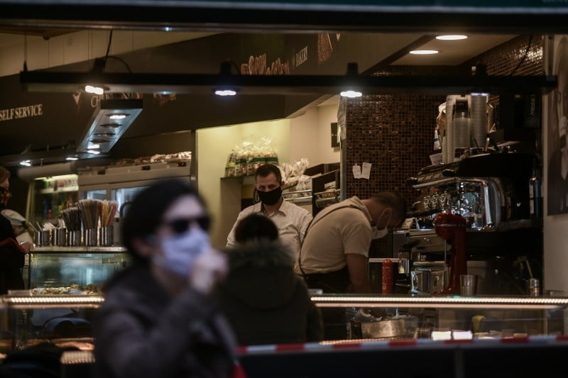 Ανατροπή στην... ανατροπή, πήραν πίσω άρον άρον την απόφαση για το take away σε Αττική και Θεσσαλονίκη