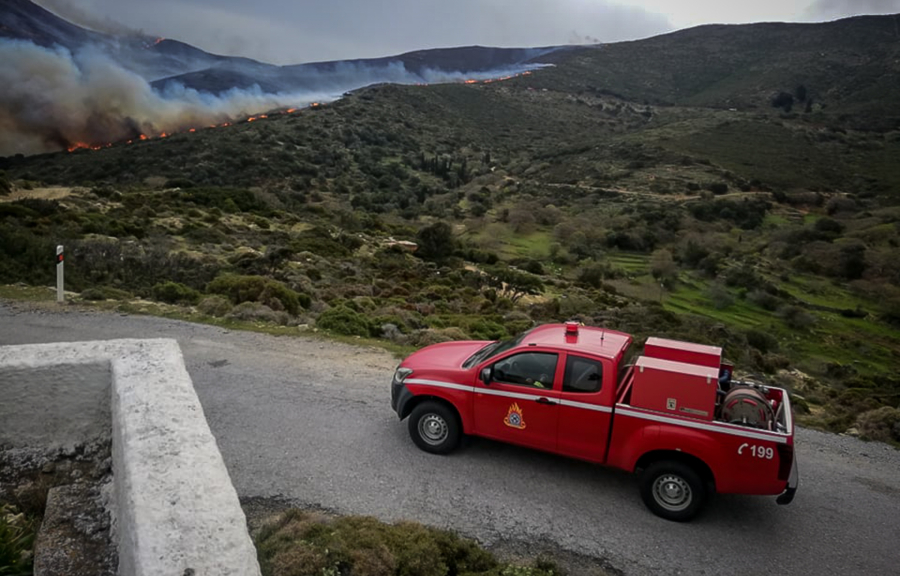 Φωτιά τώρα στην Άνδρο