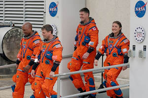 Artemis II: Η πρώτη επανδρωμένη αποστολή της NASA στη Σελήνη μισό αιώνα μετά (Βίντεο)