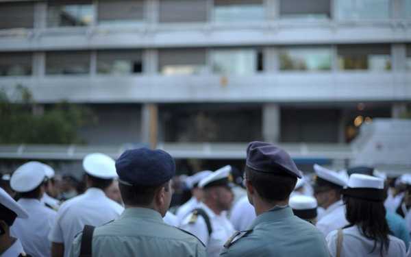 Επαγγελματικό ταμείο για αστυνομικούς, πυροσβέστες, αμφίβολης βιωσιμότητας