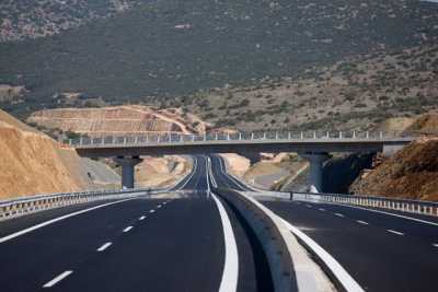 Απόψε τα μεσάνυχτα ξεκινά η λειτουργία των διοδίων στον αυτοκινητόδρομο Λεύκτρο-Σπάρτη