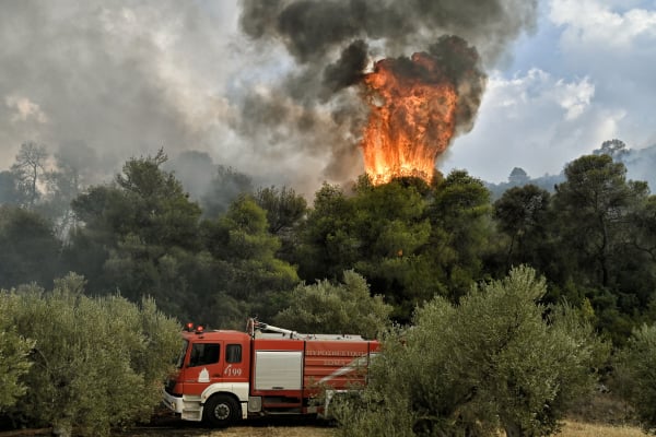 Πολύ υψηλός κίνδυνος φωτιάς αύριο σε Αττική και 16 περιοχές, σε Red Code η Κρήτη