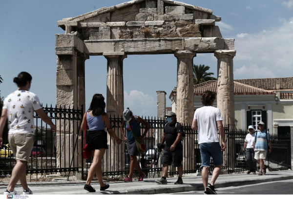 Κορονοϊός: Στην Αττική 2.213 νέα κρούσματα, 455 στη Θεσσαλονίκη, ο χάρτης διασποράς