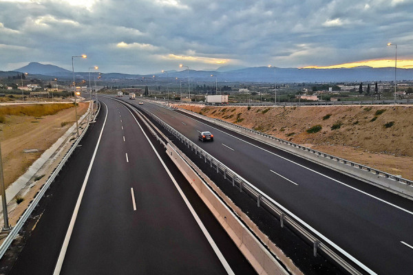 Πέντε εταιρείες διεκδικούν δύο τμημάτων του ΒΟΑΚ