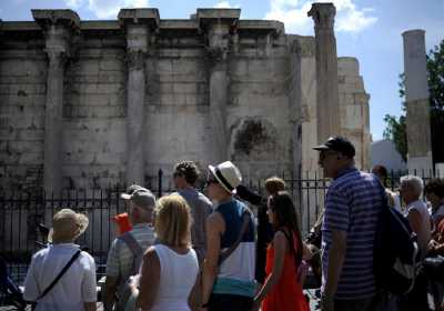 Ελαφρώς μειωμένος ο αριθμός τουριστών στο τετράμηνο Ιανουαρίου - Απριλίου