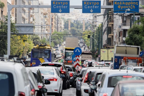 Διπλώματα οδήγησης: Καταργείται το χαράτσι 120-180 ευρώ για τους υποψήφιους