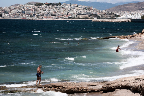 Στυλίδα: 6χρονη παρασύρθηκε με το στρώμα της από θαλάσσια ρεύματα