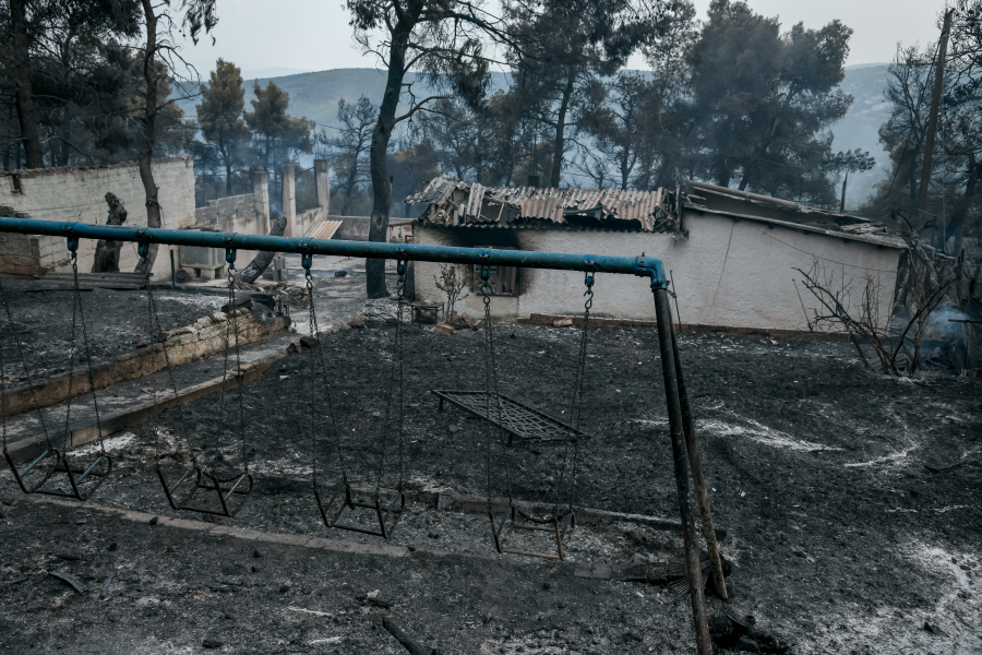 Πυρόπληκτοι: Απαλλαγή-εξπρές από τον ΕΝΦΙΑ και επέκταση της πλατφόρμας arogi.gov.gr