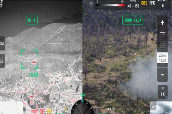 Η στιγμή που drone της Πυροσβεστικής εντοπίζει φωτιά από ξηρό κεραυνό