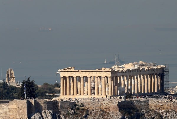 Εξοδος της Ελλάδας από τη διαδικασία ελέγχου υπερβολικού ελλείμματος