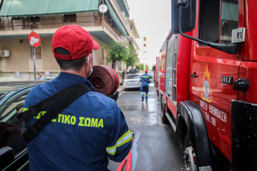 «Συναγερμός»: Φωτιά σε διαμέρισμα στην Θεσσαλονίκη