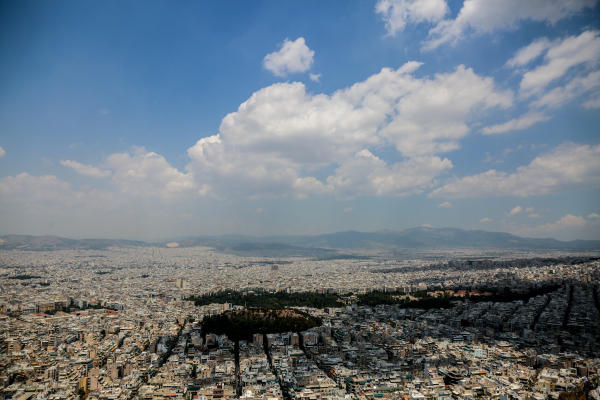 Καιρός: Πρόσκαιρη βελτίωση και άνοδος της θερμοκρασίας σήμερα, έρχεται νέα κακοκαιρία