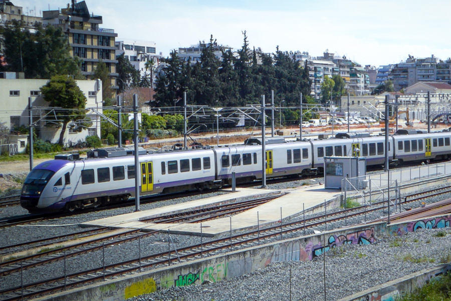 Άγιοι Ανάργυροι: Η ανακοίνωση της Hellenic Train για το παρολίγον ατύχημα με τα τρένα