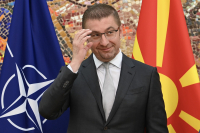 Ο Μίτσκοσκι κατέθεσε τη σύνθεση της νέας κυβέρνησης, επιμένει στο «Μακεδονία»