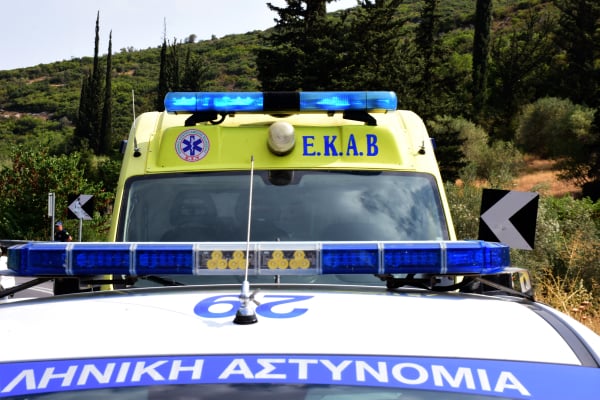 Πάτρα: Έπιασε τη σύντροφό του από το λαιμό μέσα στο Νοσοκομείο